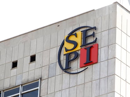 Vista exterior de la sede central de la Sociedad Estatal de Participaciones Industriales (SEPI), situada en la calle Velázquez de Madrid.